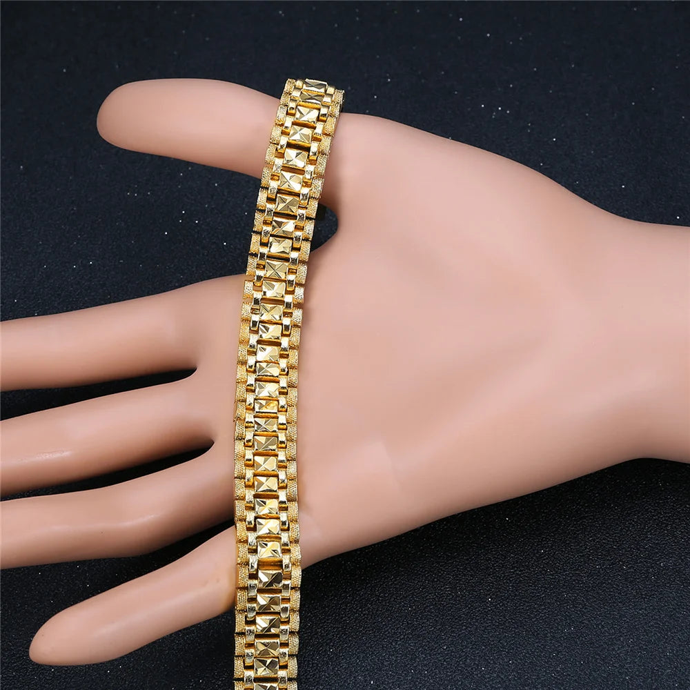 Chunky Gold Chain Bracelet