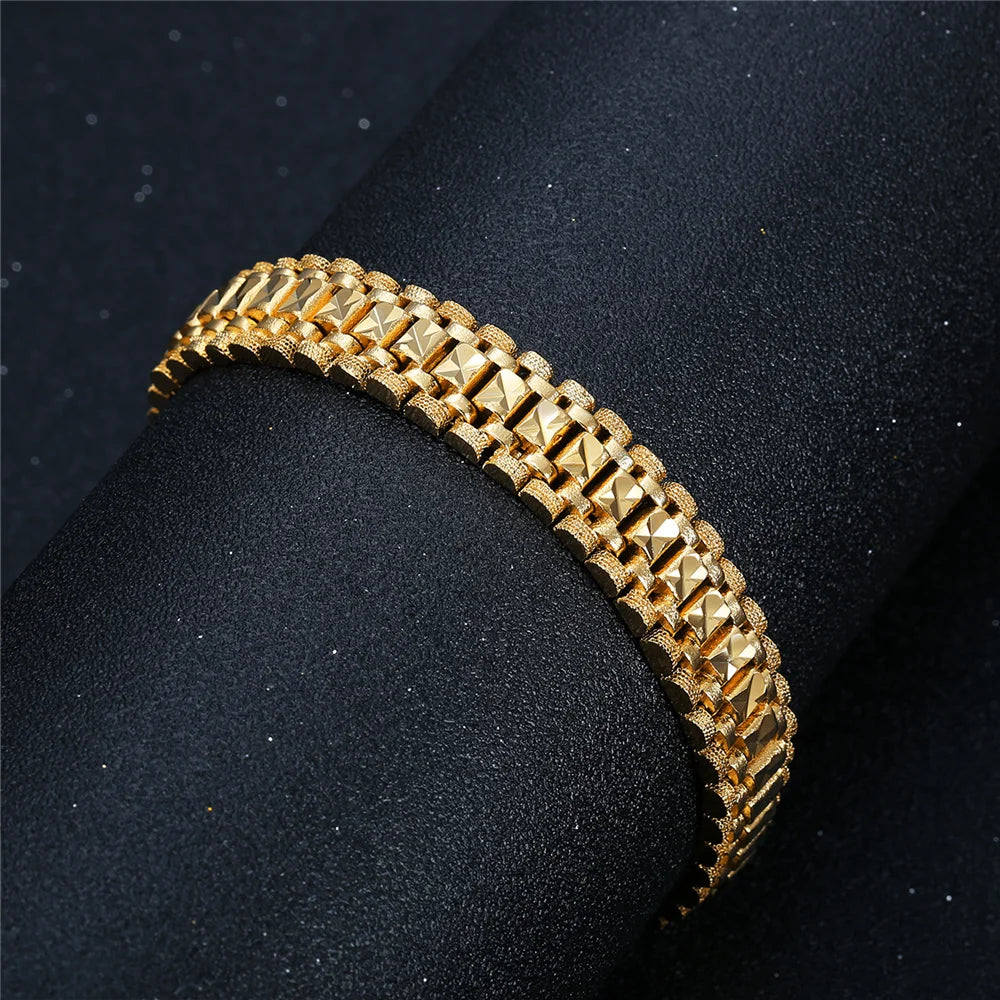 Chunky Gold Chain Bracelet