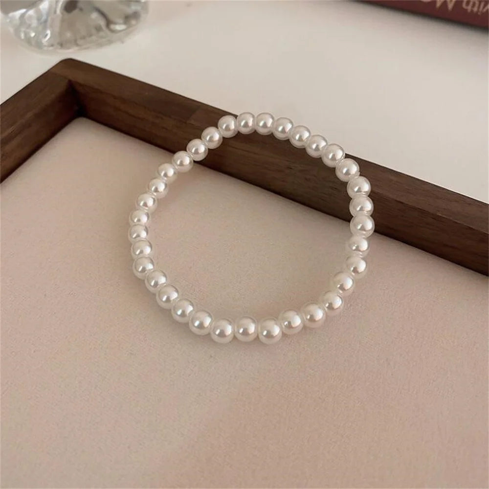Retro Pearl Bead Bracelet