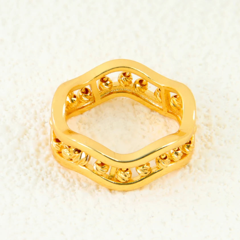 Gold Zirconia Cocktail Ring