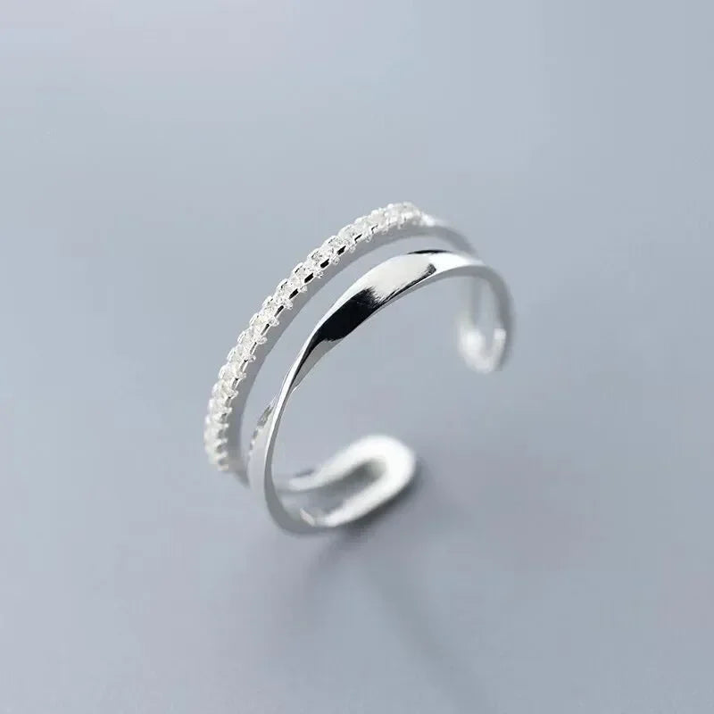 Elegant Silver Band Ring
