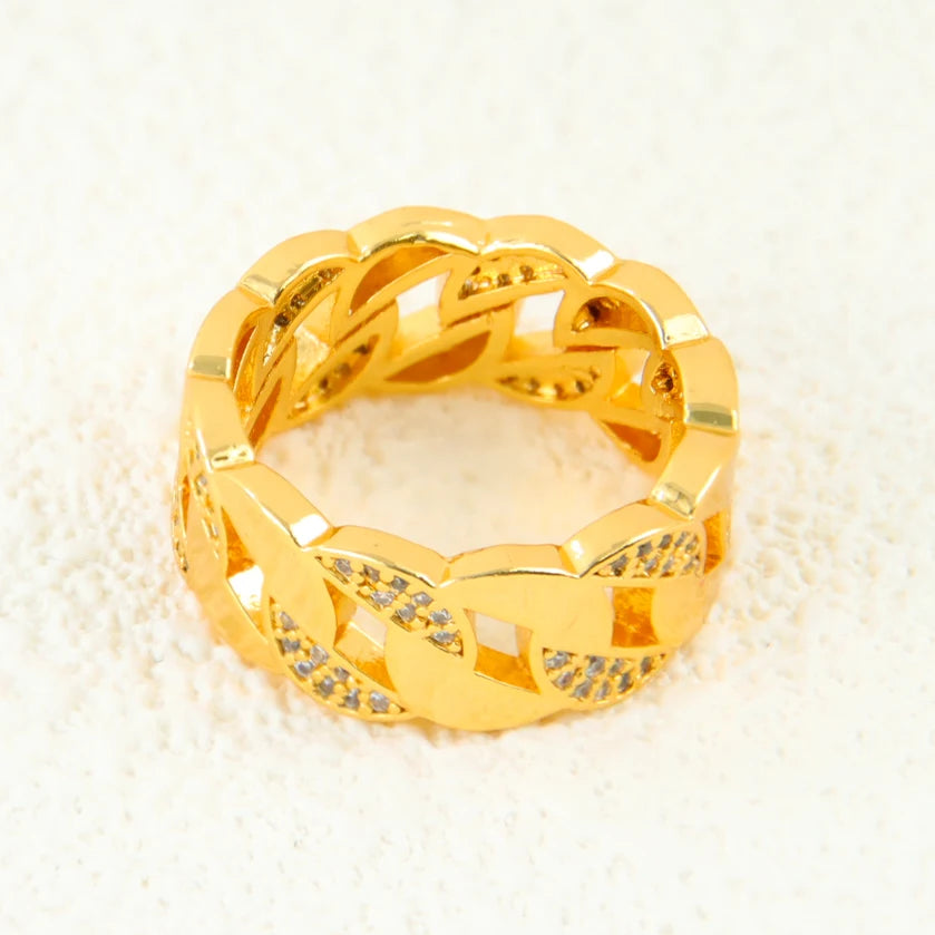 Gold Zirconia Cocktail Ring