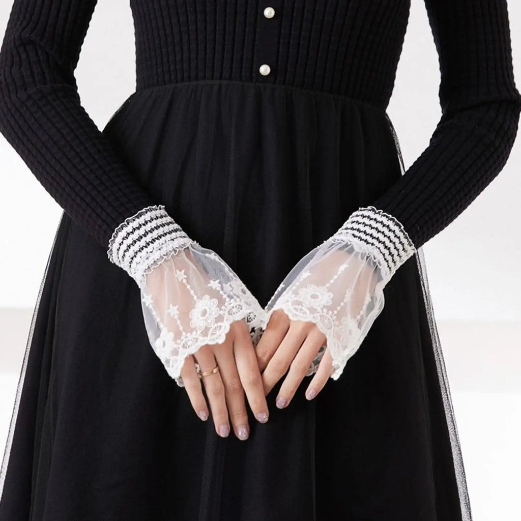 Stylish False Wrist Cuffs