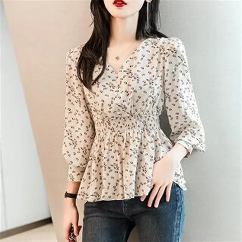 Pearl Button V Neck Shirt Women Retro Floral